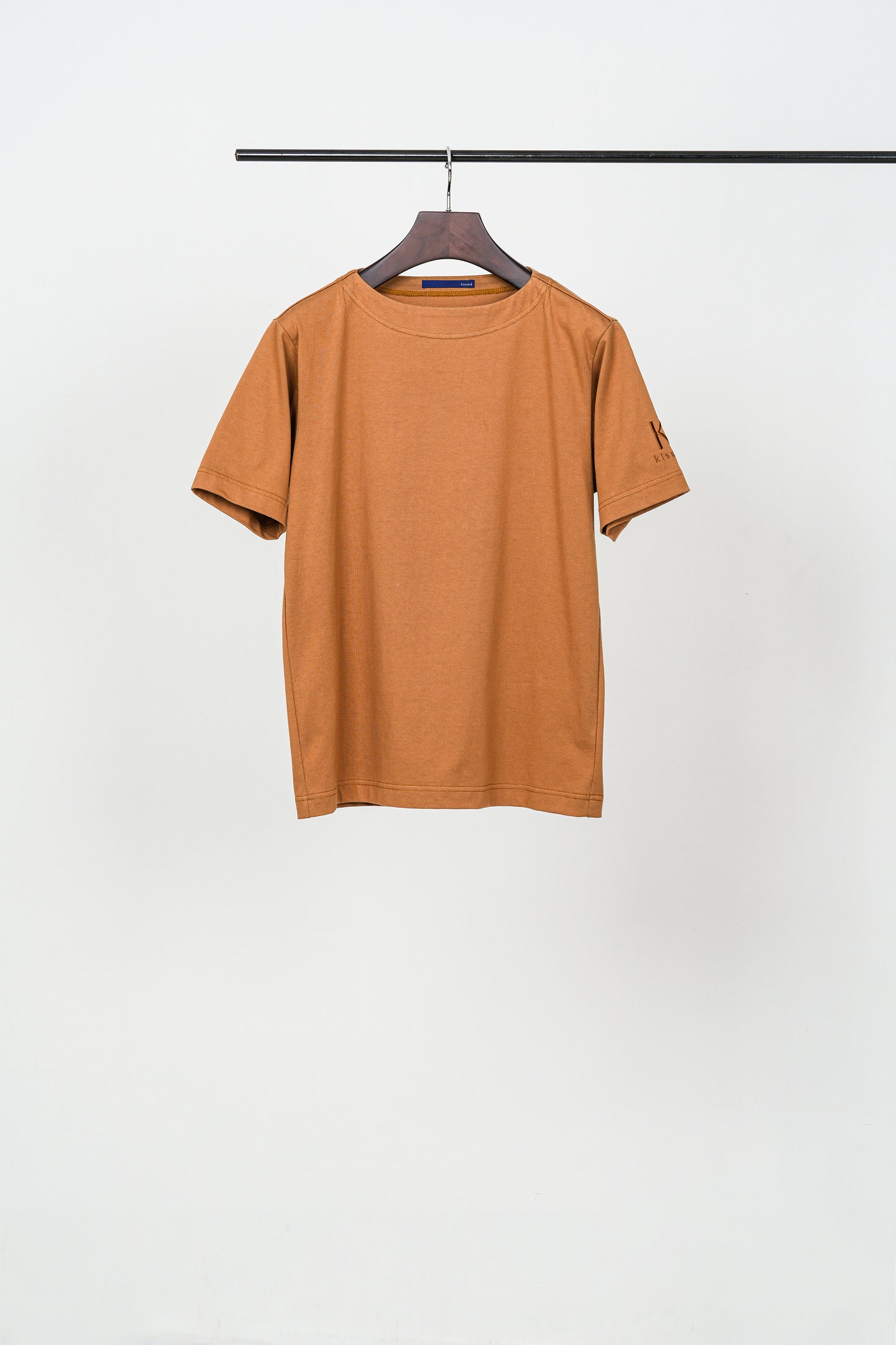 Botanical-Dyed Spain pima cotton Boatneck Tee